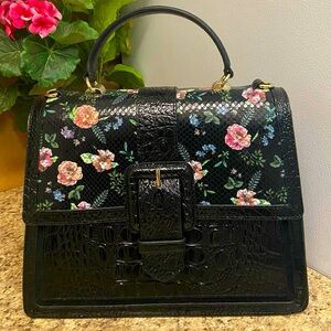 Brahmin Black Thames Medium Francine